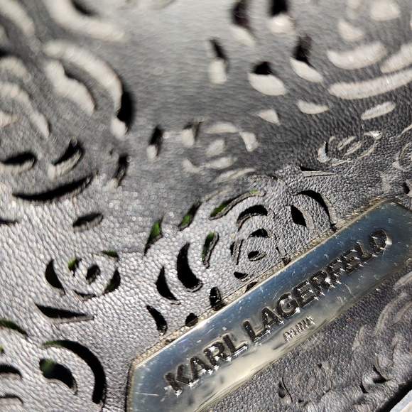 NEW Karl Lagerfeld Metallic Rose Perforated Zip Clutch with Tassel - Picture 9 of 10